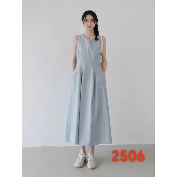 极简背心连衣裙女夏新款法式圆领中长裙收腰韩系显瘦A字无袖裙子