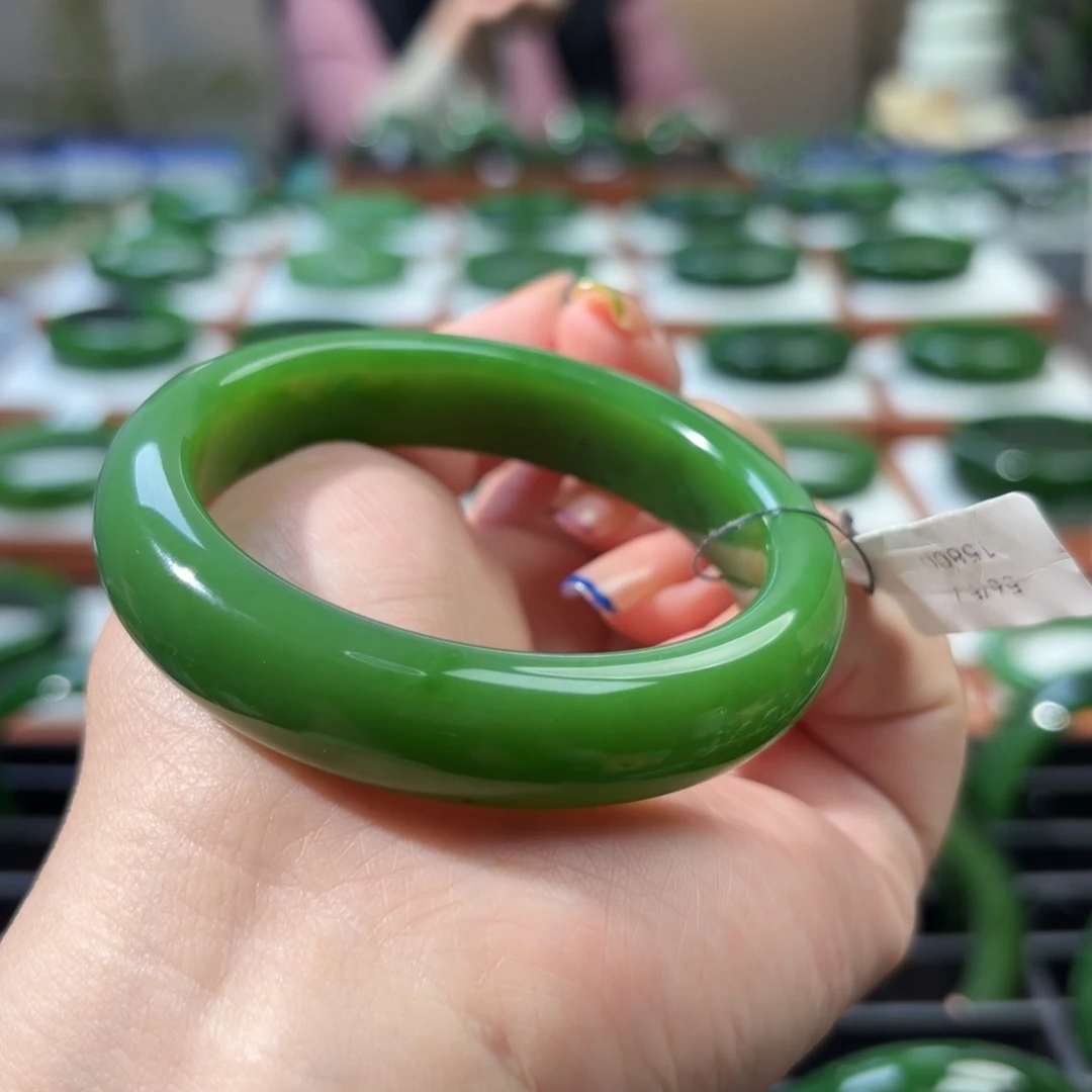 未镶嵌手镯和田玉57