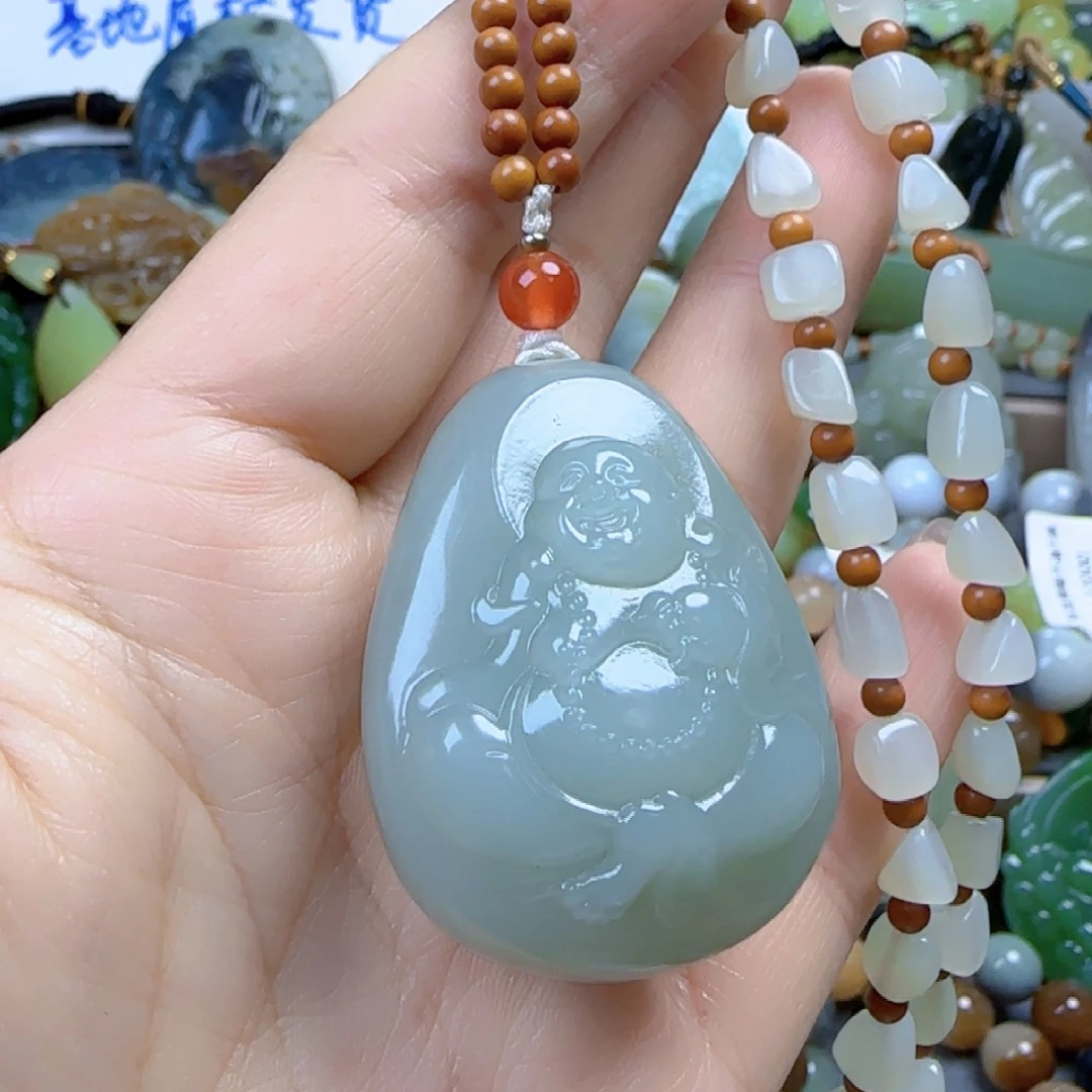 和田玉未镶嵌颈饰