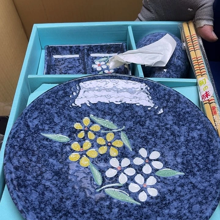 瓷片當*这是一个人的