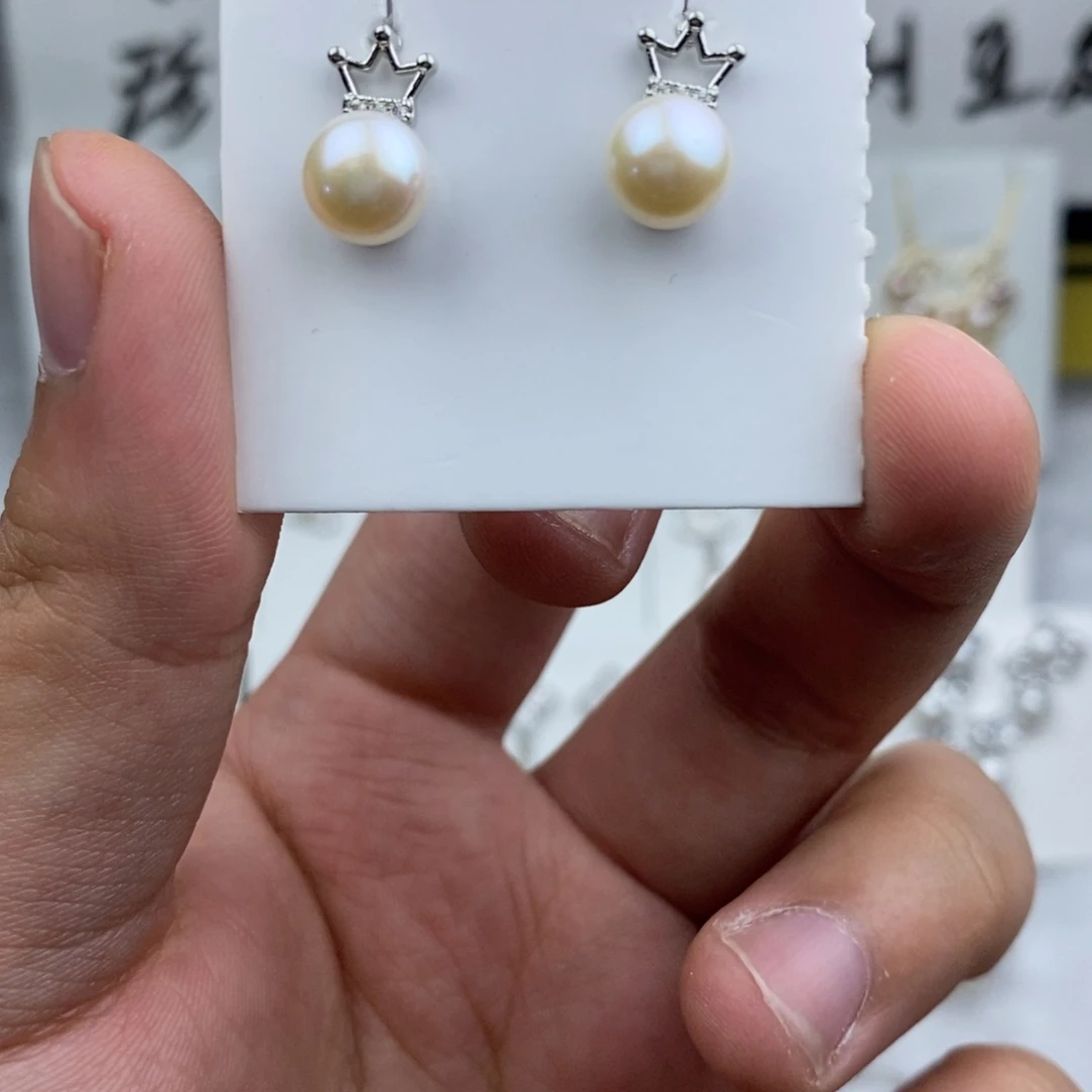 耳饰淡水珍珠未镶嵌