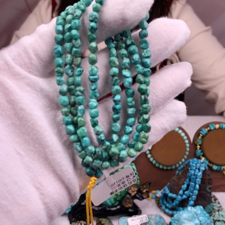 绿松石未镶嵌原矿