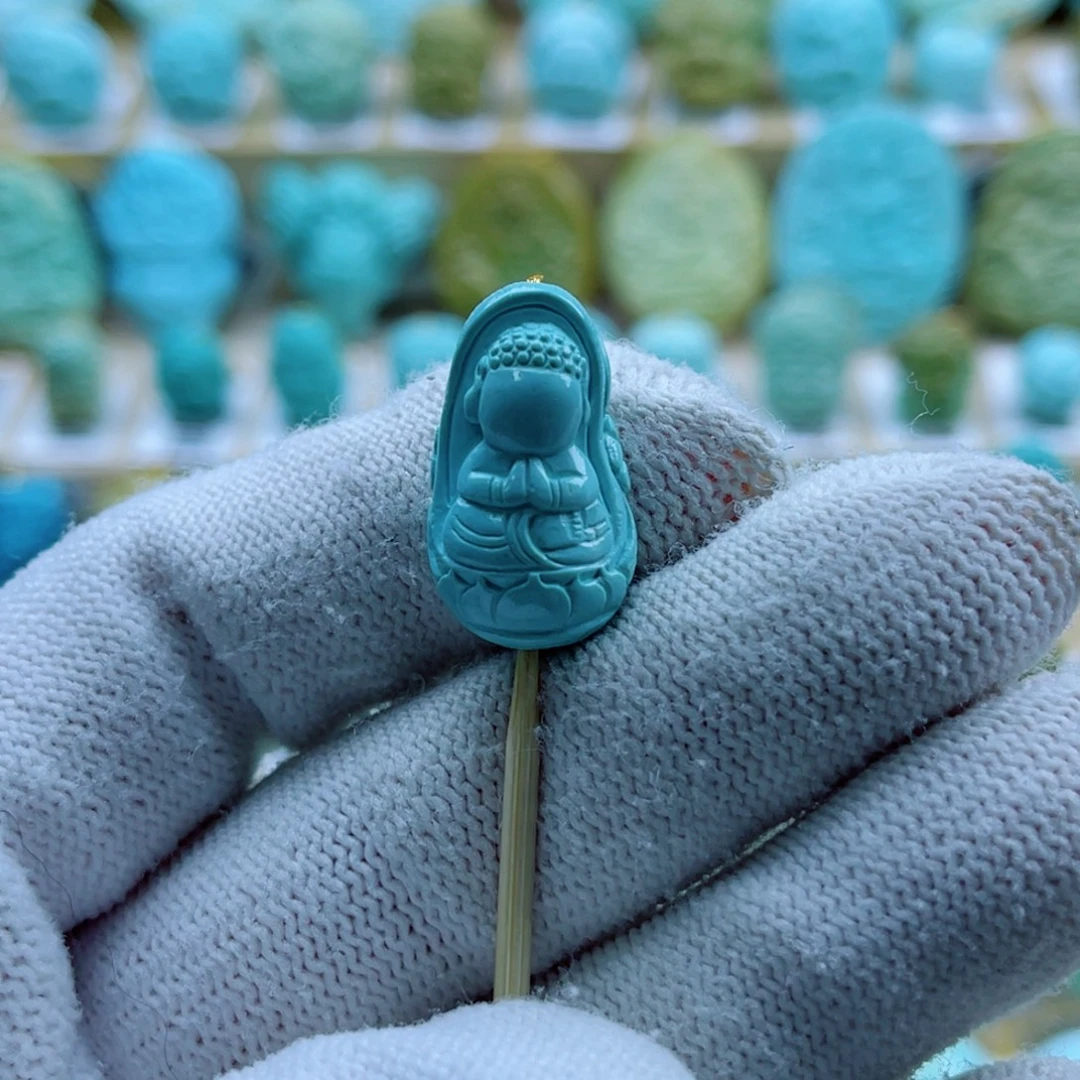 绿松石未镶嵌珠宝奇石