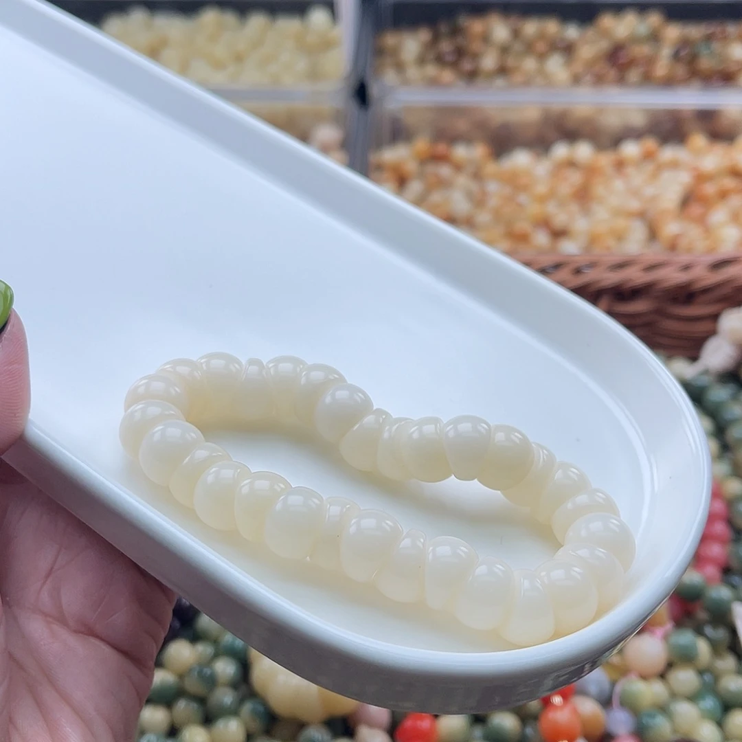 白玉菩提吊坠C/12mm/33颗