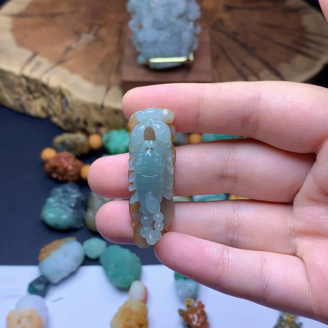 定制翡翠未镶嵌翡翠
