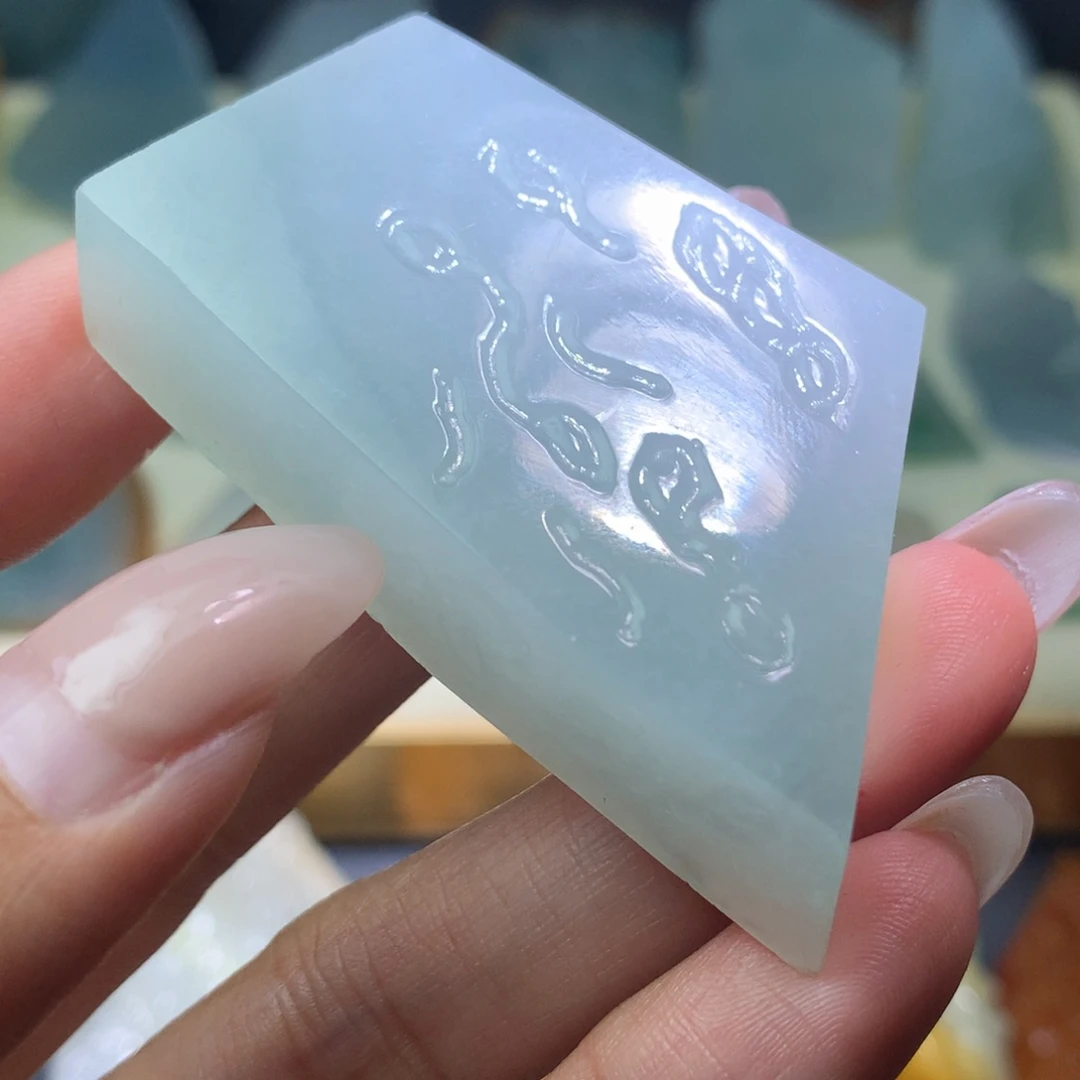 定制翡翠未镶嵌包工包料