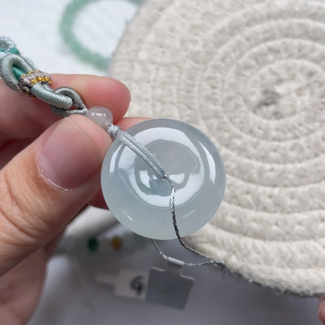 翡翠未镶嵌颈饰天然A货缅甸翡翠