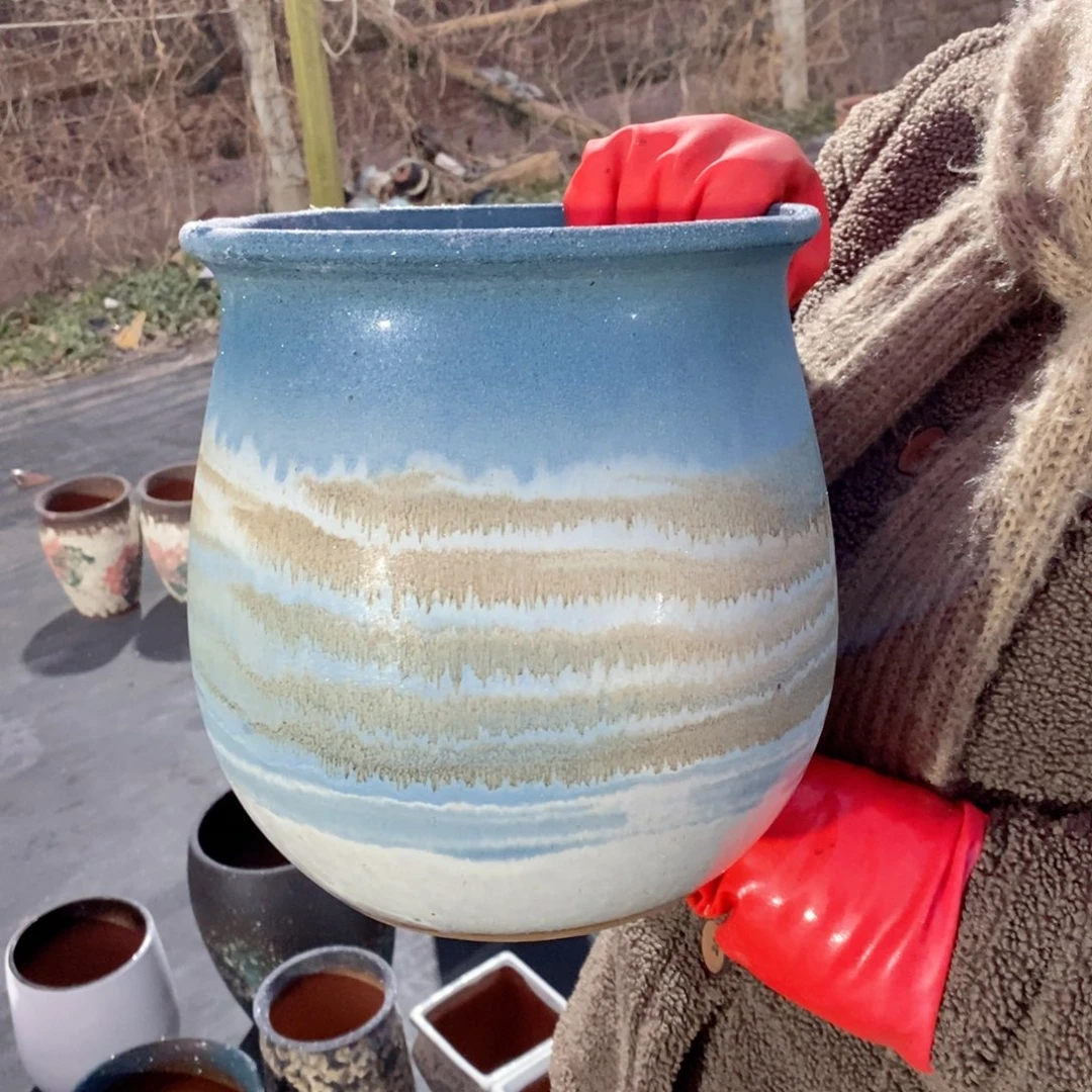 红陶口22高25～～～