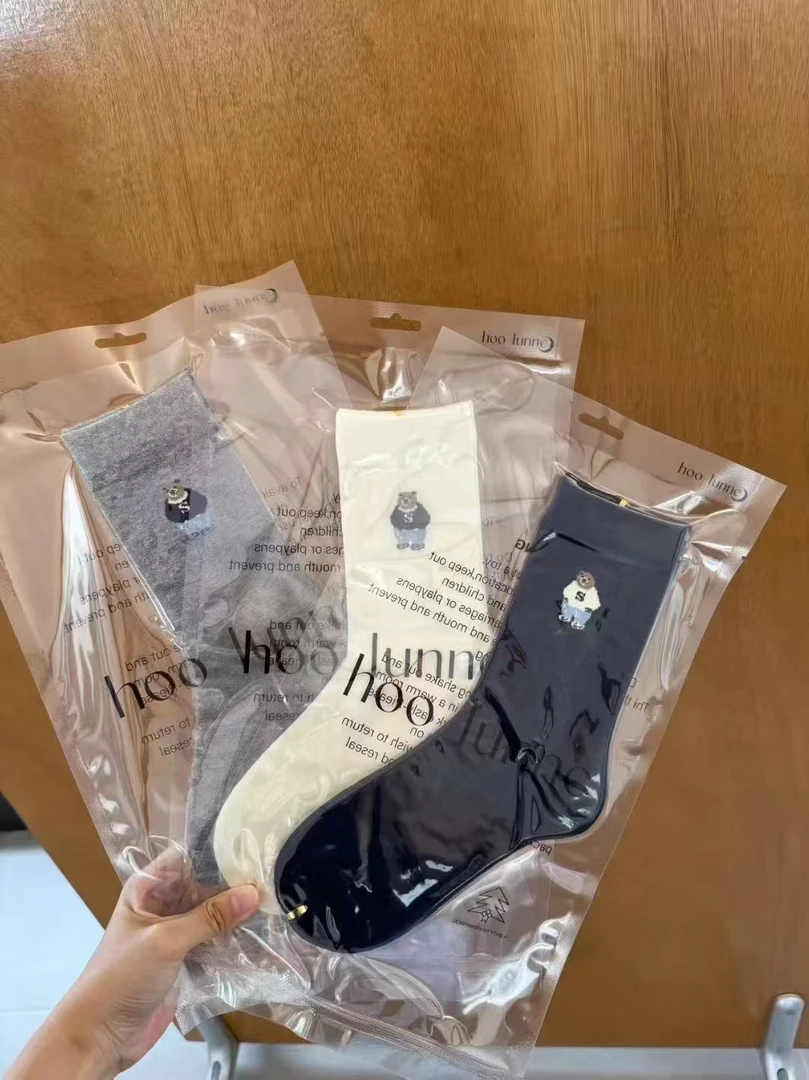 早秋女士条纹刺绣小狗透气不臭脚袜子