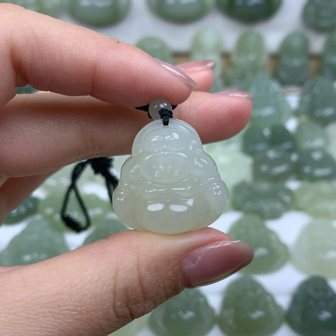 【闪购商品】颈饰未镶嵌和田玉