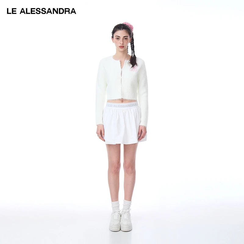 品牌直营 LE ALESSANDRA 立体LOGO毛衣开衫毛毛保暖长袖圆领上衣