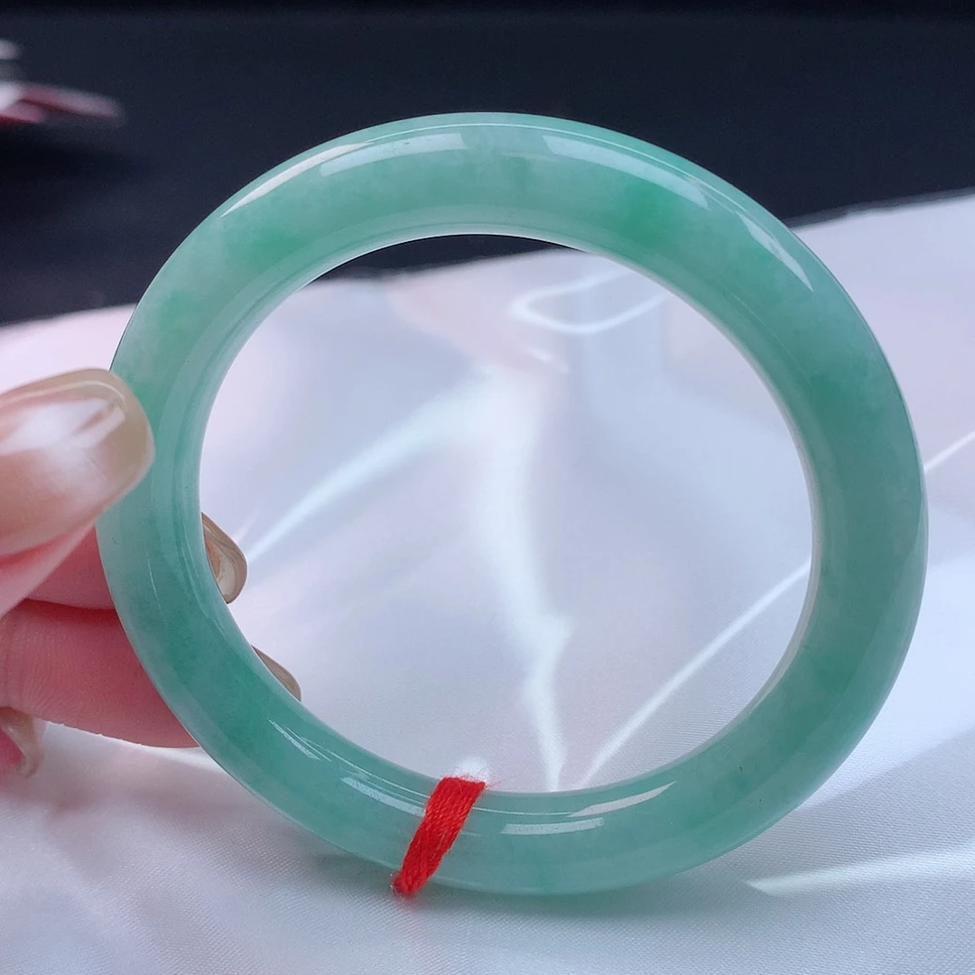 【闪购商品】未镶嵌手镯翡翠56