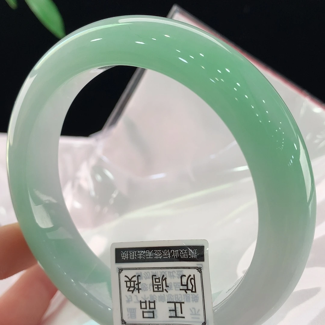 未镶嵌手镯翡翠2092