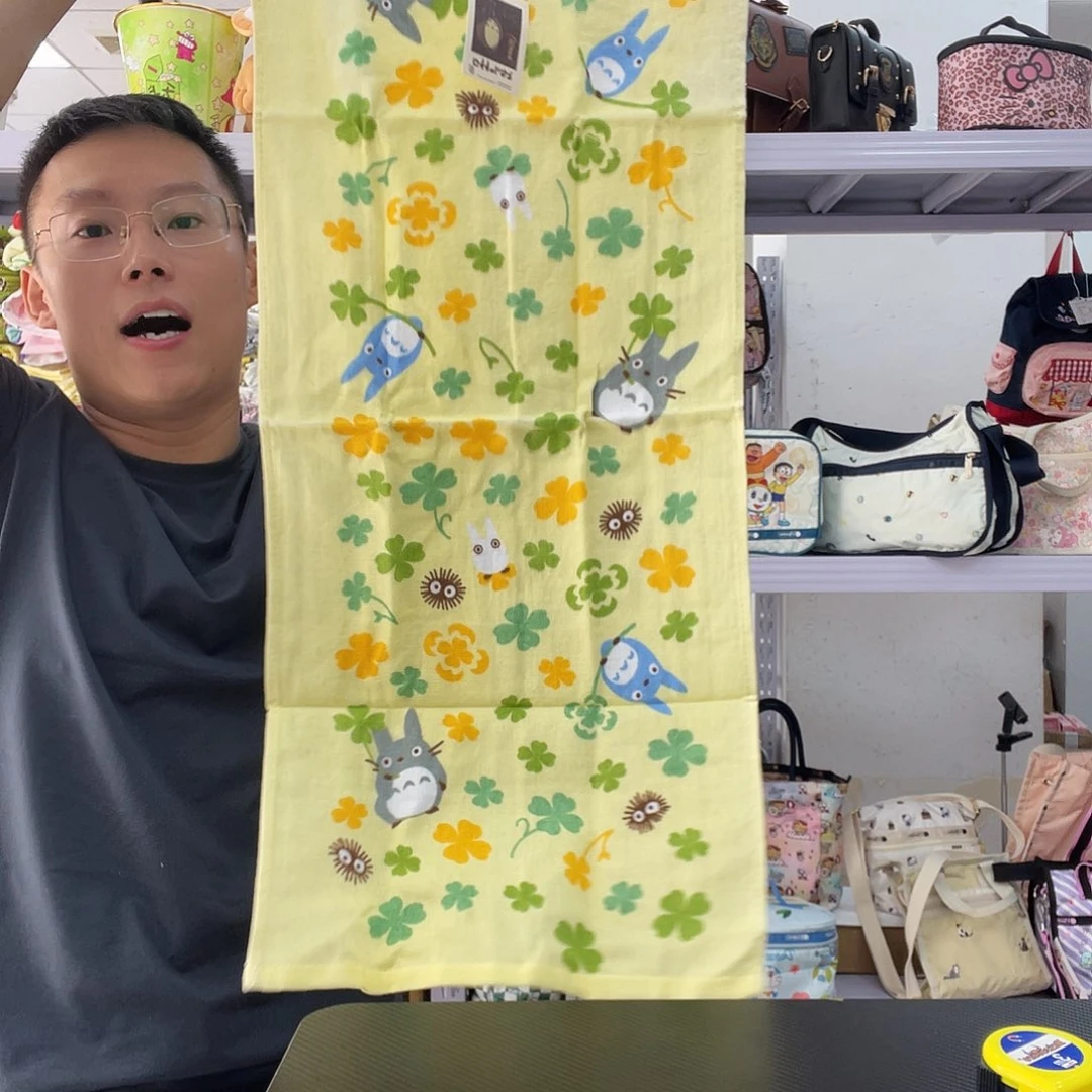 PU化妆包等产品和产品