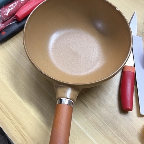 微瑕，明火，口径24高度9咖色