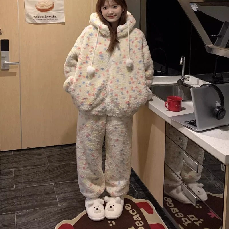少女彩色波点连帽睡衣女新款冬季加厚休闲法兰绒家居服睡袍女套装