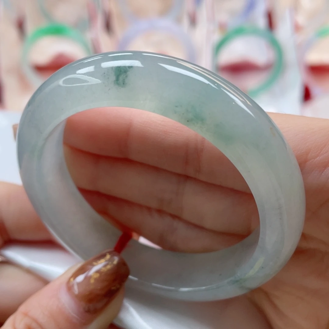 未镶嵌手镯翡翠52正圈 古色古香 宛若仙境 全条泛莹光6号