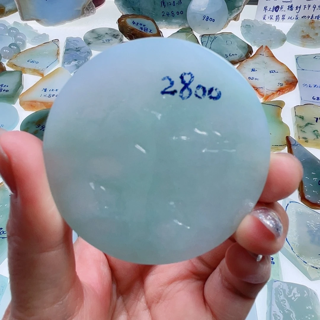 k***ᧁ定制翡翠未镶嵌定制翡翠未镶嵌