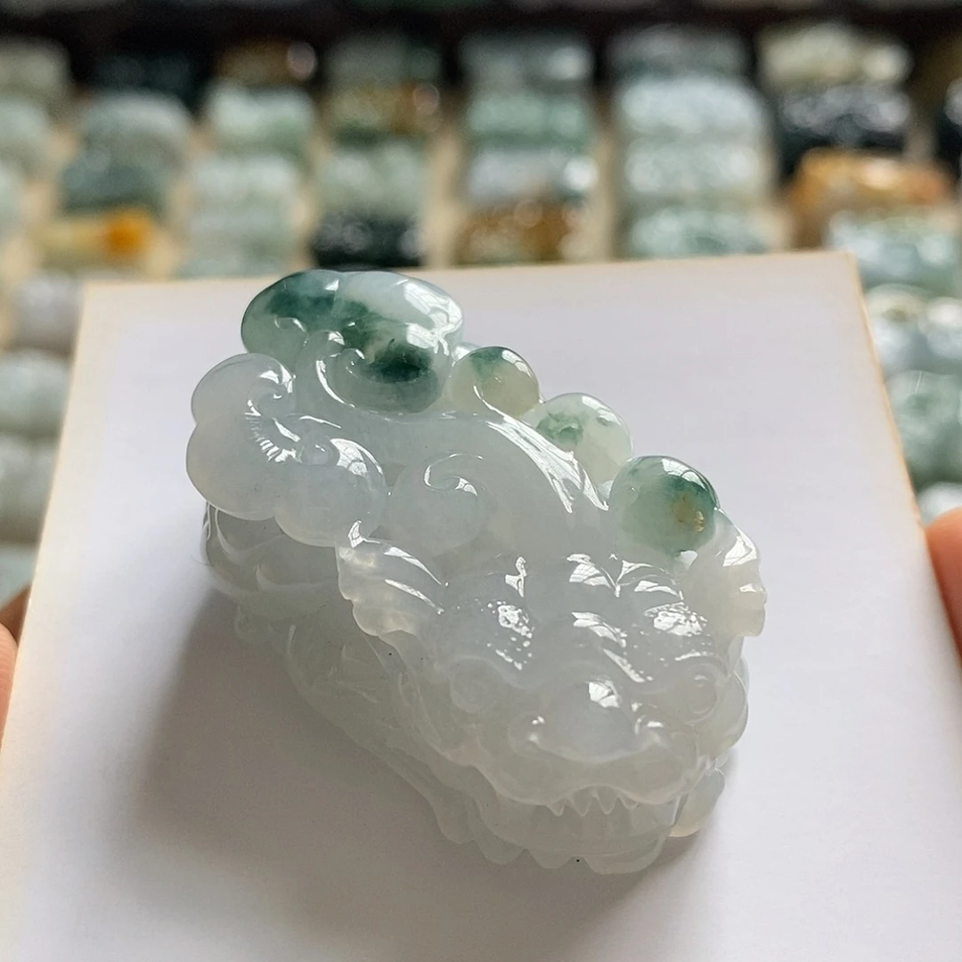 翡翠未镶嵌颈饰天然翡翠貔貅吊坠