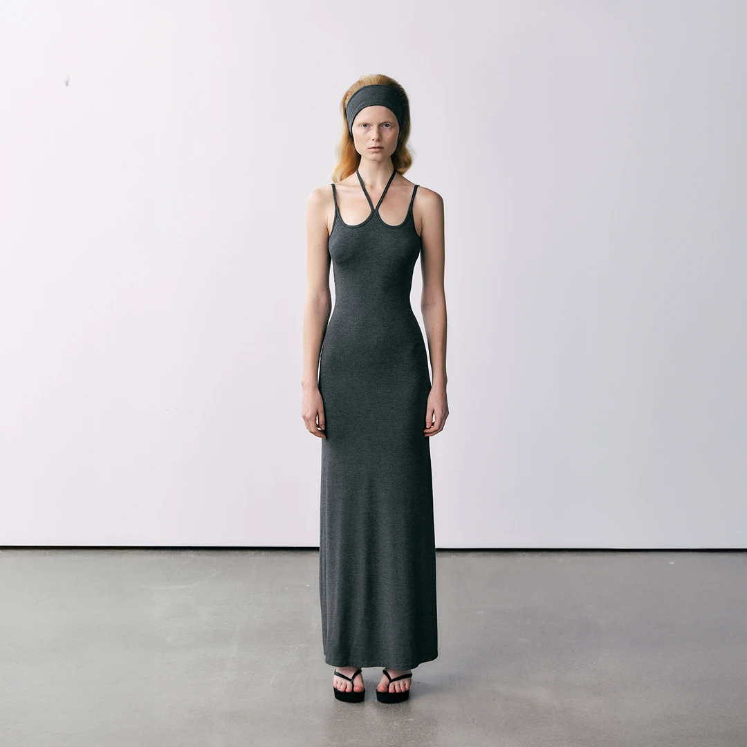DUE E CHEN 5/28 20点上新 露背针织背心吊带连衣裙女夏收腰长裙
