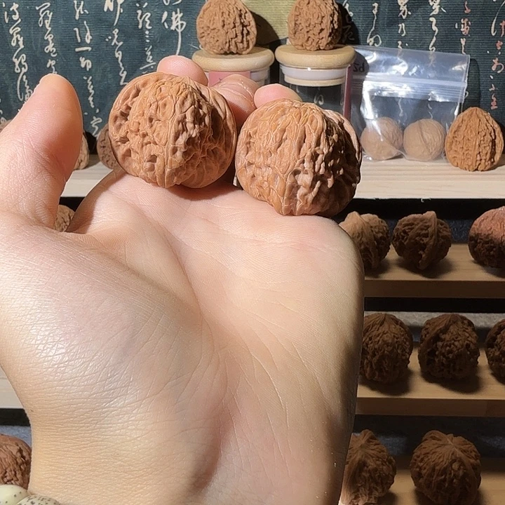 吊坠文玩核桃磨盘山地