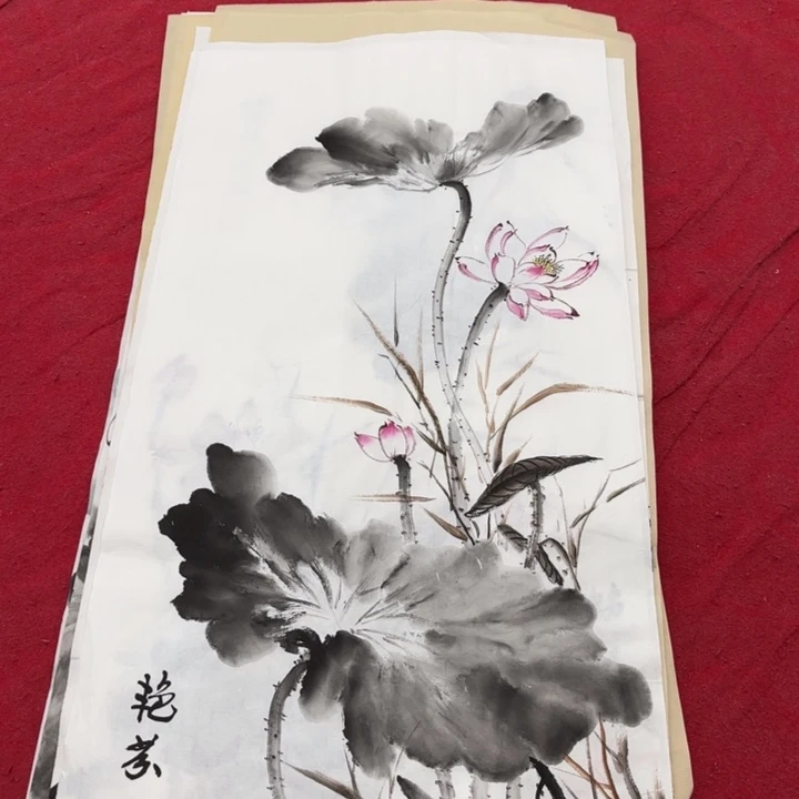 国画花鸟的翅膀是一个巨大