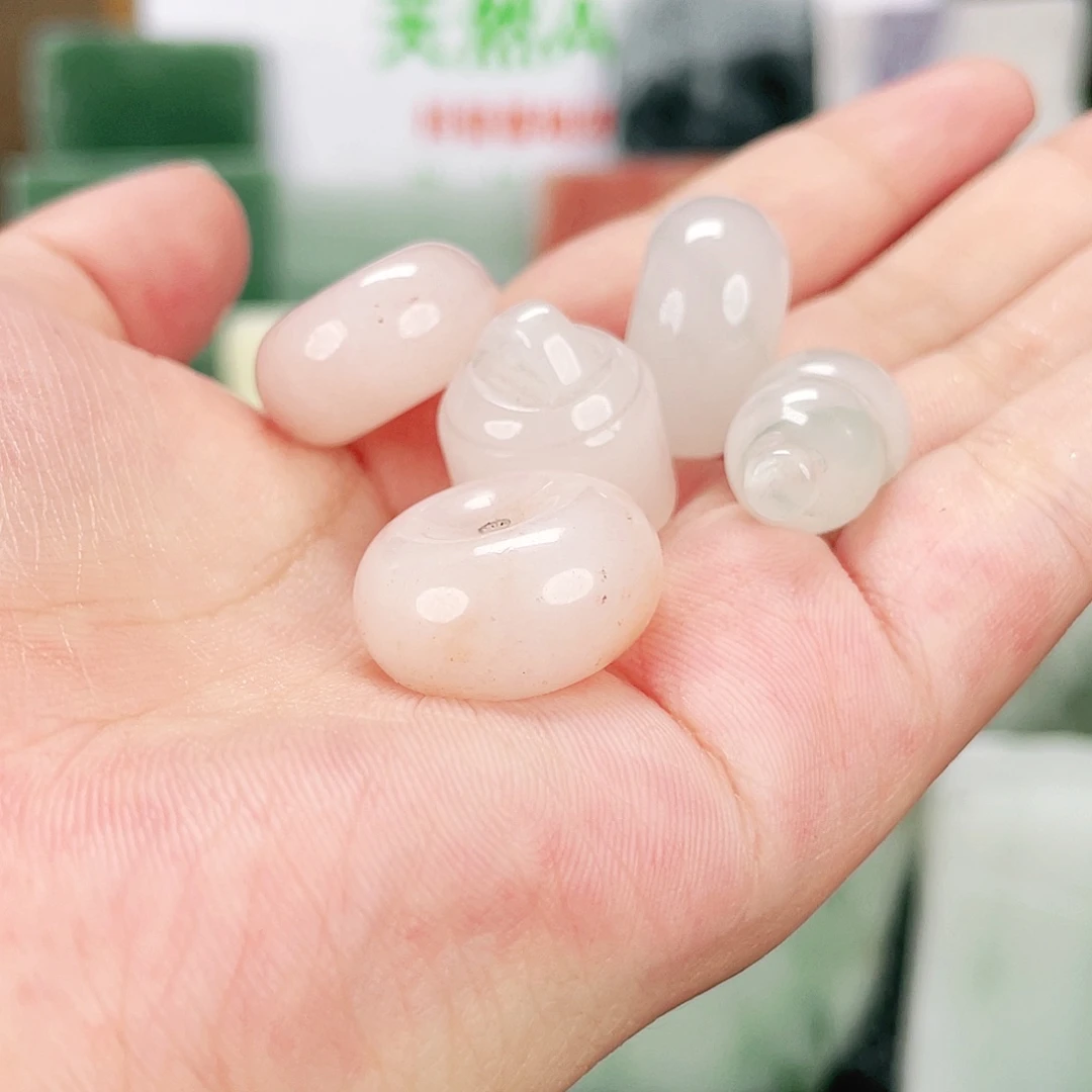 吊坠(不含链)未镶嵌石英岩玉随机
