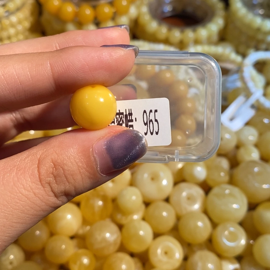 琥珀未镶嵌珠宝奇石965