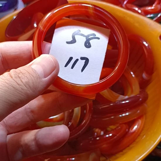 手镯玛瑙/玉髓未镶嵌