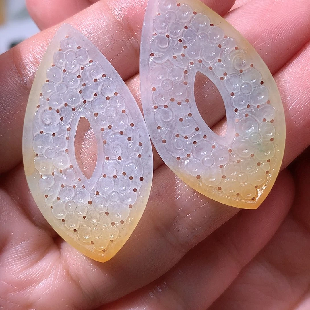 定制翡翠未镶嵌耳饰