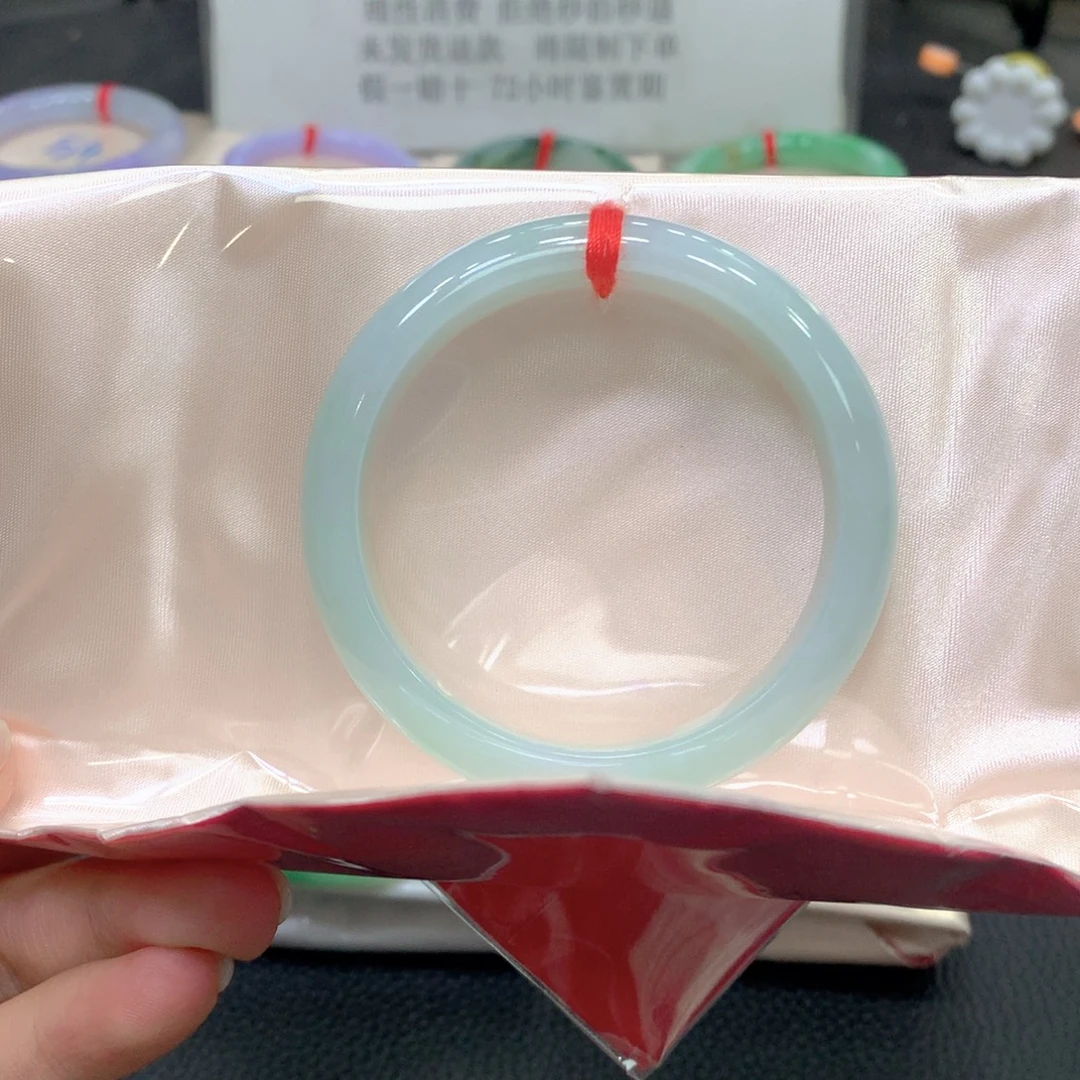 翡翠未镶嵌手镯53正强推