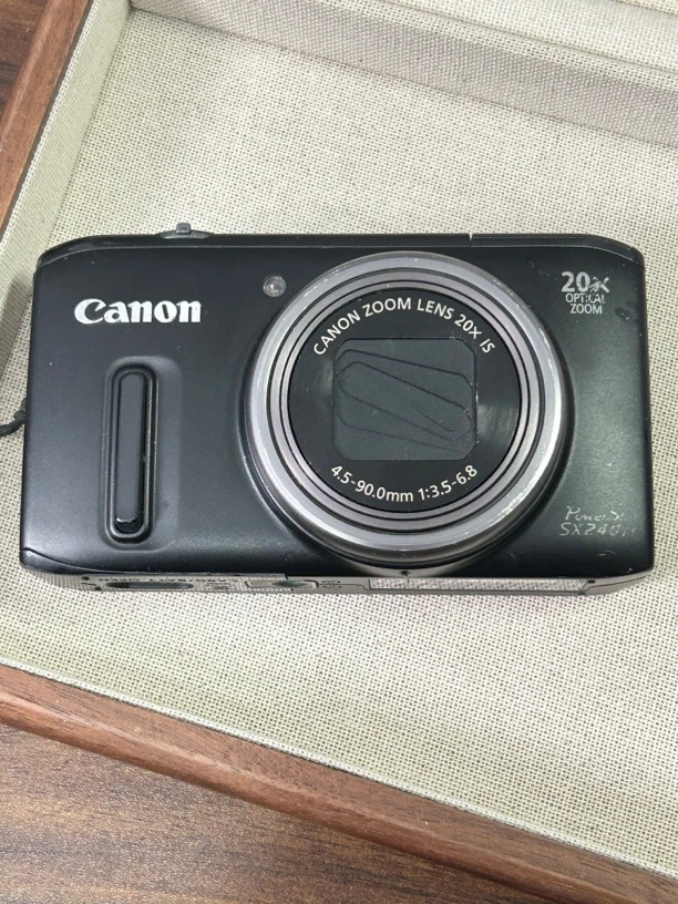 9新 Canon/佳能 sx240 黑色 成色一般长焦高清数码相机 可拍月亮