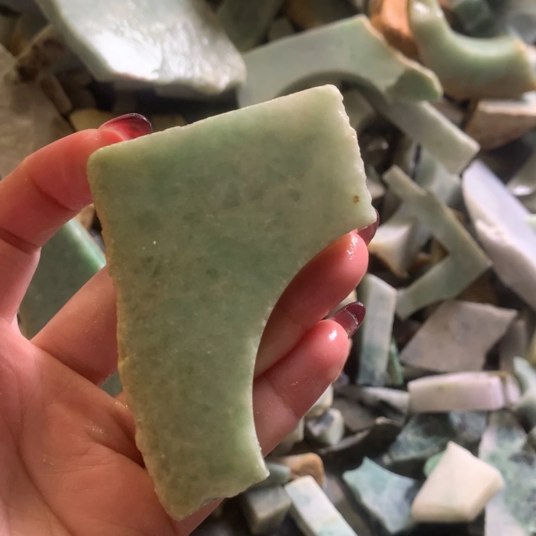 翡翠颈饰未镶嵌缅甸翡翠