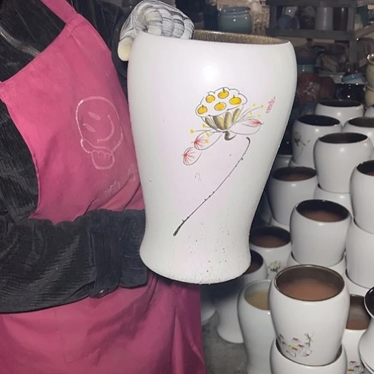 口18高32瑕疵一个