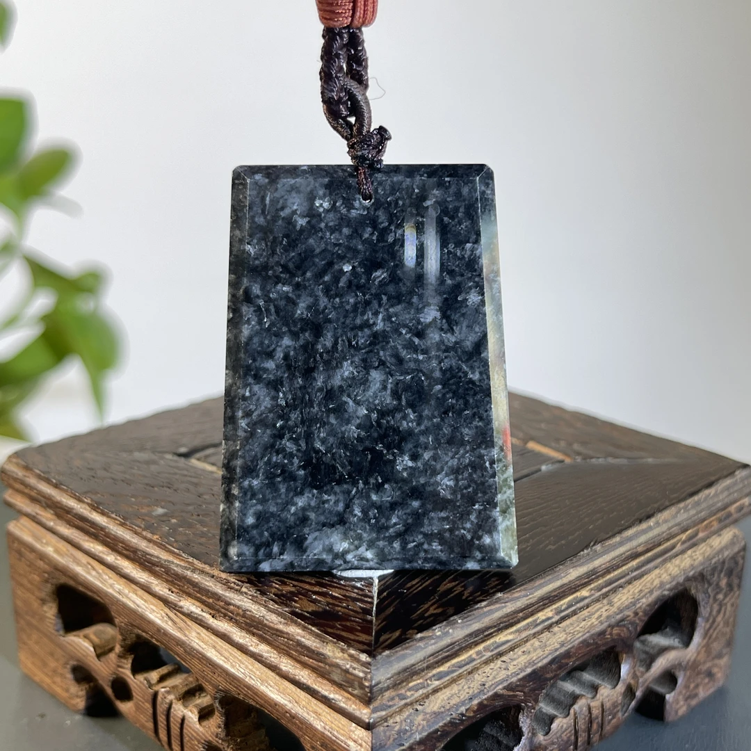 JTA18-08  天然翡翠缅甸A货 乌鸡-无事牌