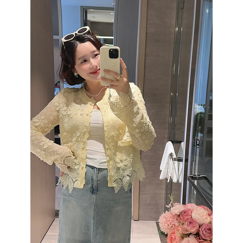 【DIS 清仓】【春日花颜】春季温柔圆领镂空钩花长袖蕾丝衫Z525X04100