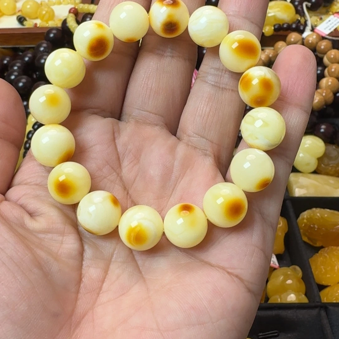 清***菜琥珀未镶嵌手链清水