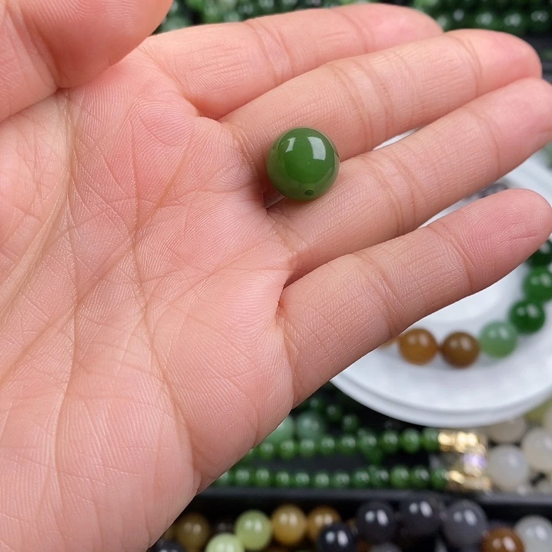 和田玉（碧玉）未镶嵌珠宝半成品