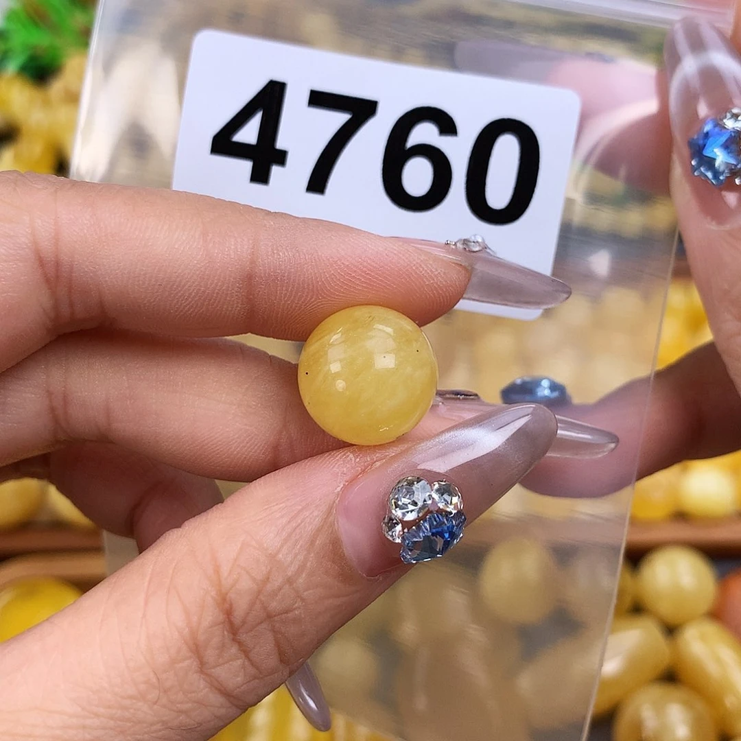 未镶嵌琥珀珠宝奇石14.8