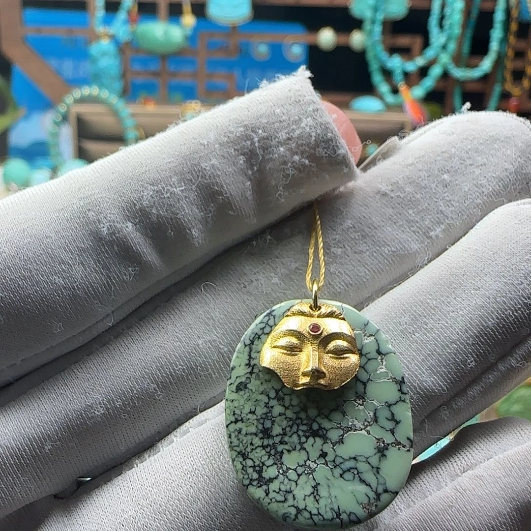 …***Y绿松石18K金镶嵌吊坠(不含链)