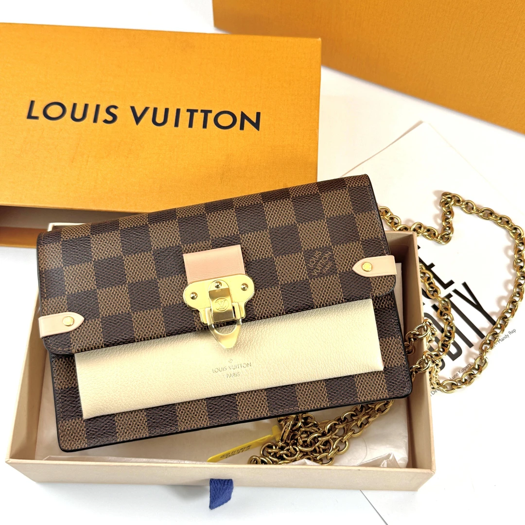 胖虎曼曼/路易威登/95新/公价0/箱包/两用包/31B2508110041