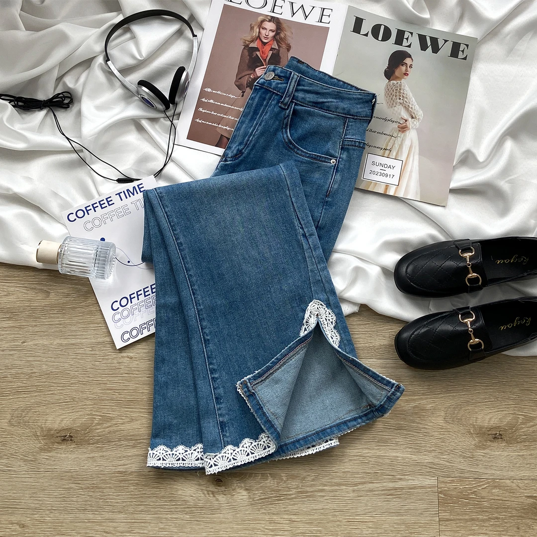 满分版型！蕾丝边开叉微喇牛仔裤女秋季新款高腰显瘦小个子喇叭裤