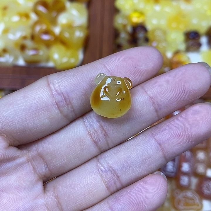 吊坠橄榄核小熊头37