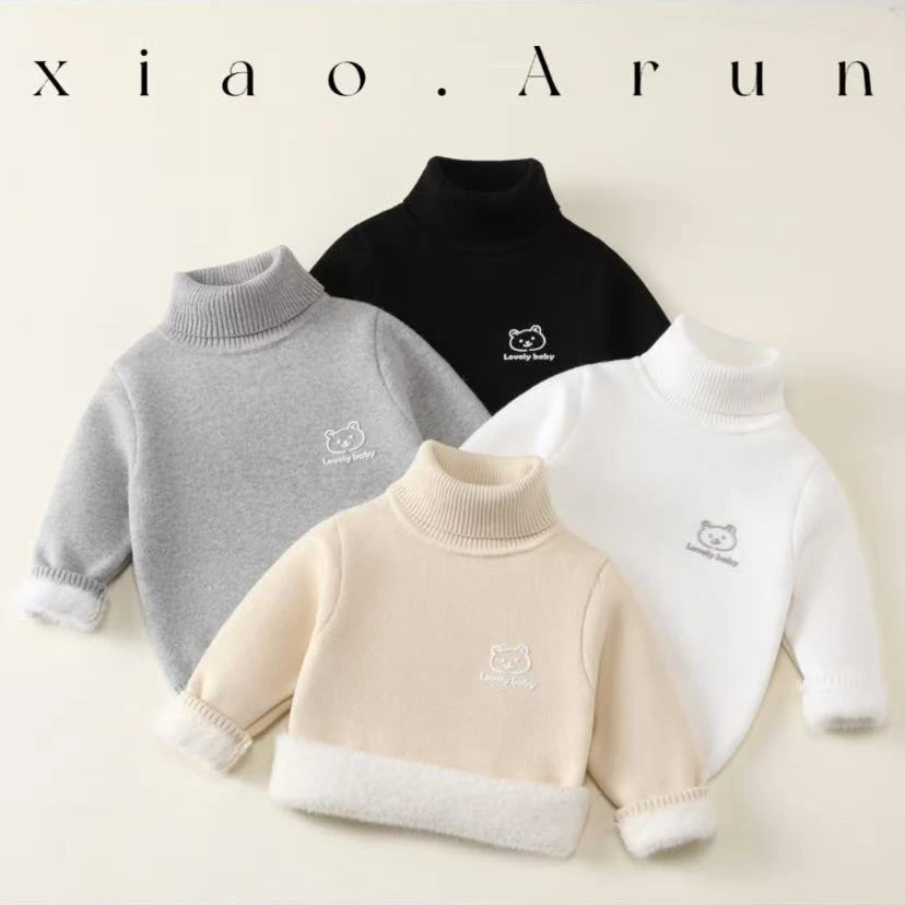 男童秋冬季纯色熊头毛衣