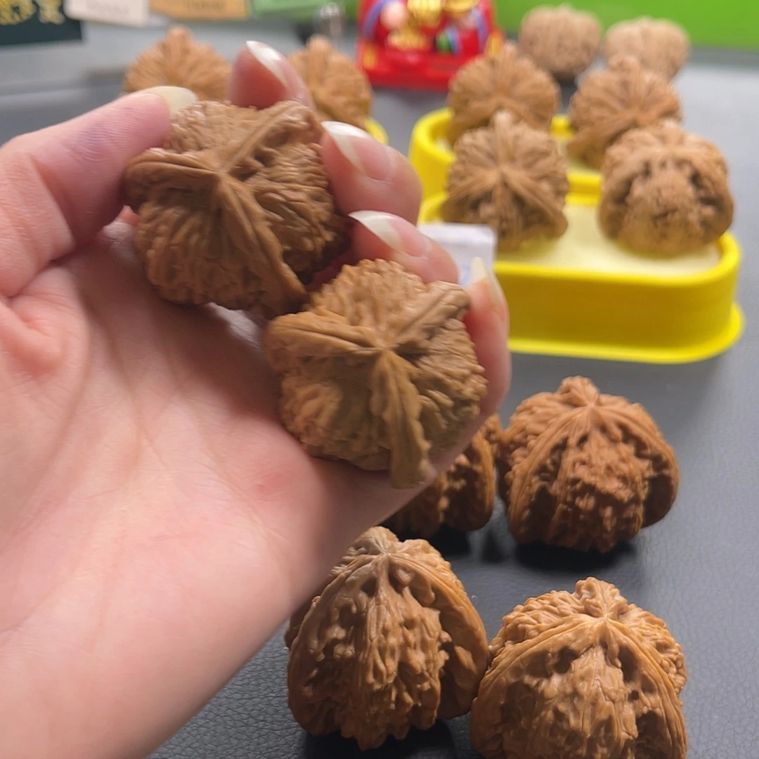 震***.吊坠文玩核桃拼接白奔