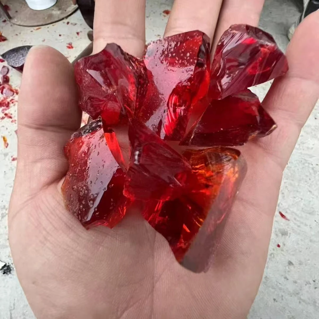 （成品红宝石）抹谷现场开裸石原矿(成 品1克拉红宝石)多样性