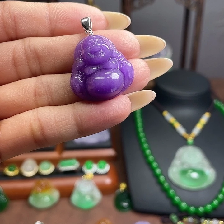 翡翠未镶嵌吊坠(赠链)