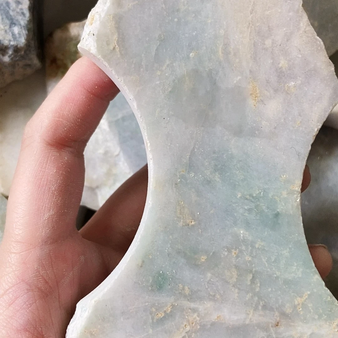 翡翠未镶嵌颈饰天然翡翠