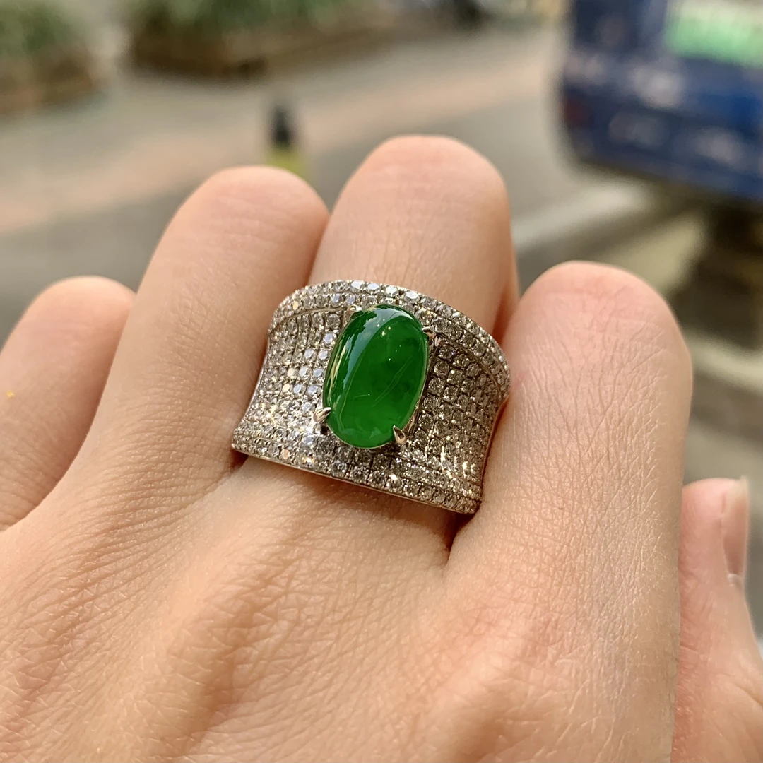 16号圈翡翠满色阳绿蛋面戒指中性款男女皆可戴翡翠蛋面戒指