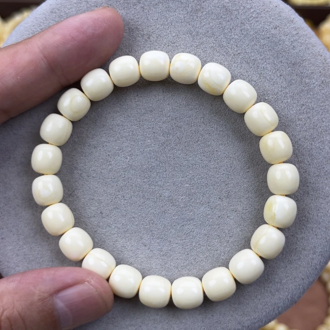 未镶嵌蜜蜡手串俄料同料瓷白9*9；腕口18+